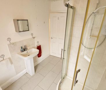 Furnival Road, Doncaster - Photo 4