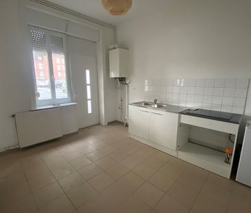 Type 2 de 30.26 m², PLACE CAULIER réf 592-001 - Photo 4