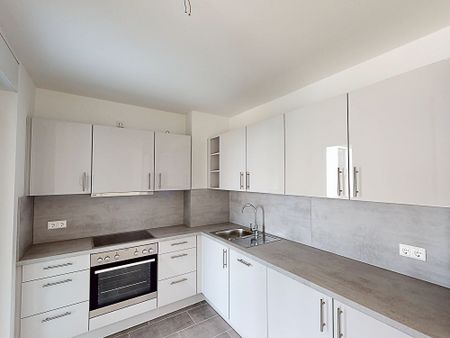 Sonne pur! Moderne 3-Zimmer Wohnung mit Loggia und EBK - Photo 4