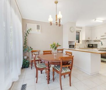 Neat & Comfortable 3-Bedroom Home - Photo 2