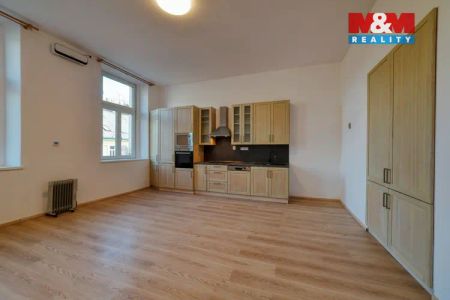 Pronájem bytu 2+kk, 51 m - Fotografie 5