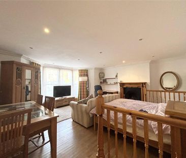 Studio to rent - Photo 5