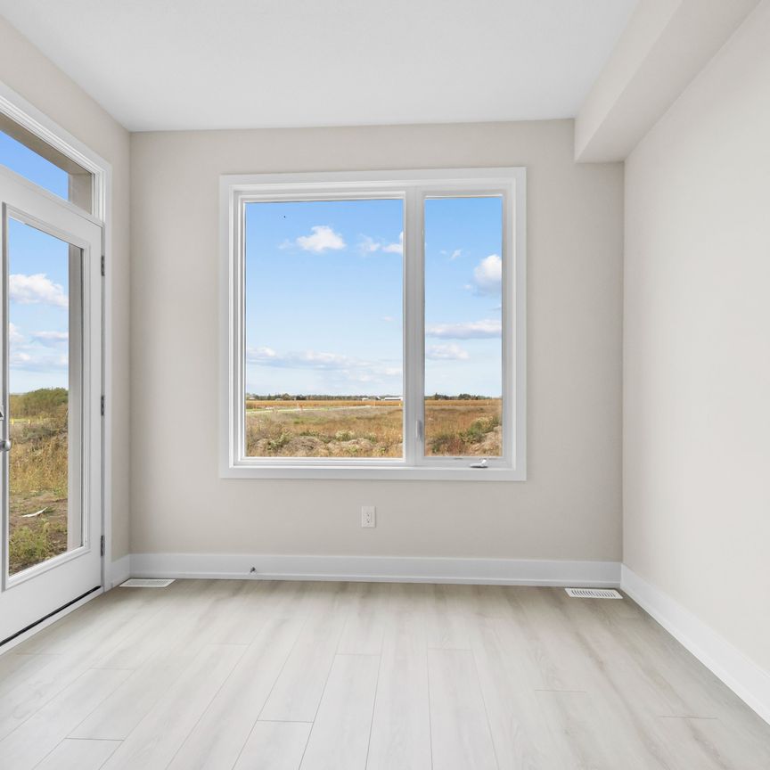 For Lease - 343 CANTERING Drive, Stittsville - Munster - Richmond, Ontario - Photo 1