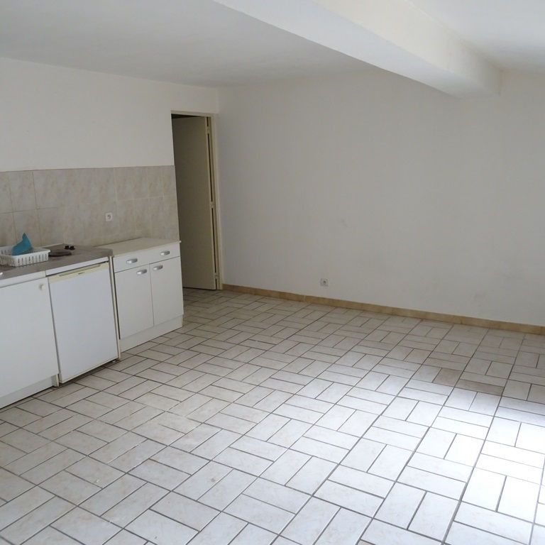 Location appartement 1 pièce, 25.84m², Narbonne - Photo 1