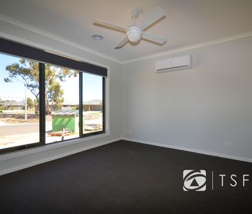 16 Parkview Boulevard, Huntly - Photo 2