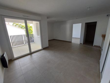 location Appartement T2 DE 43.05m² À CASTELNAU LE LEZ - Photo 2