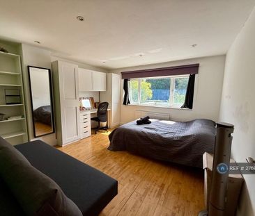 1 bedroom in a house share to rent - Photo 6