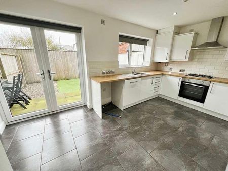 Paddocks Close, Blackrod, BL6 - Photo 4