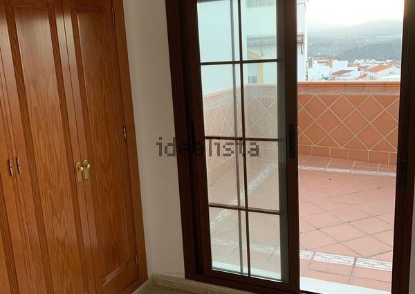 Alquiler de piso en Plaza Alta, 15