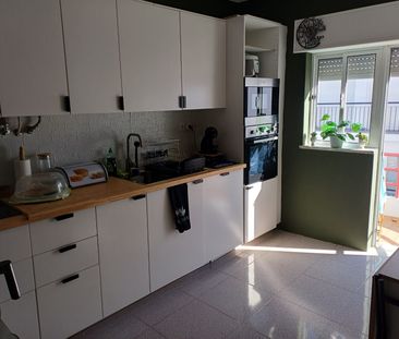 Fantástico Apartamento T1 linhas modernas, totalmente renovado e eq... - Photo 4