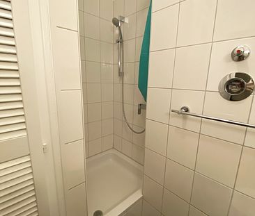 Miete inkl. Nebenkosten: 1.200 € pro Monat, inkl. Strom, inkl. Heizung - Foto 3