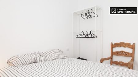 madrid, Community of Madrid 28012 - Photo 3