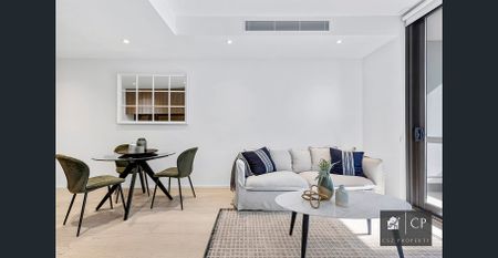 Luxurious Three Bedroom Apartment For Rent - Photo 4