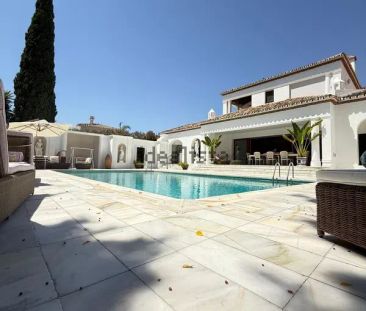 Alquiler de casa o chalet independiente en CL Istan De - Photo 2