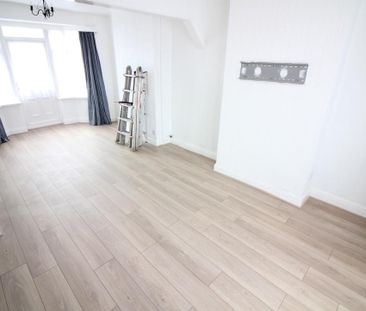 Rosecroft Road, Southall - Photo 2