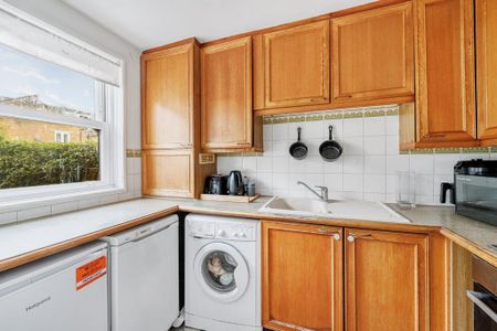 2 bedroom flat to rent - Photo 5