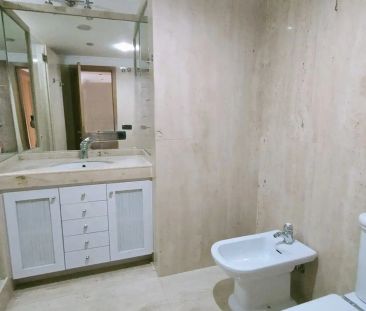 Piso de alquiler en Avenida de Pedro Barrié de la Maza, Monte Alto ... - Photo 6