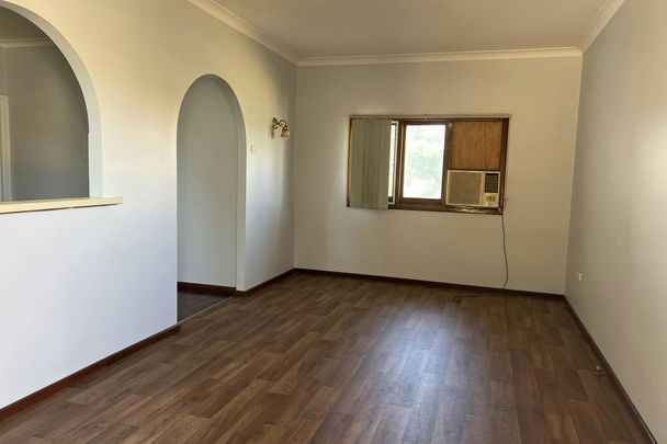 GORGEOUS HOME - Photo 1