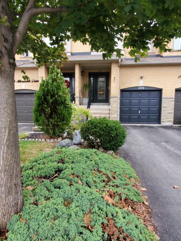 For Lease - 5134 Silvercreek Drive, Burlington, Ontario - Photo 3