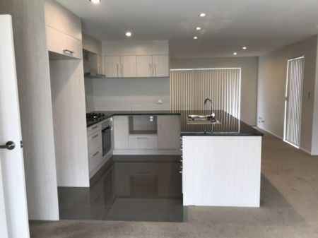 Popular on Porchester! - Photo 3