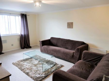 2 bedroom flat to rent - Photo 3