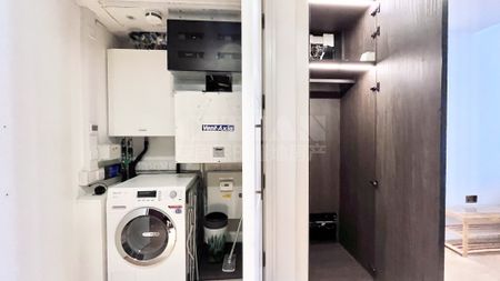 Lincoln Square, 18 Portugal Street, London, WC2A - Photo 3