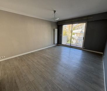 Location Appartement 1 pièce 31m² NANTES 44000 - Photo 5