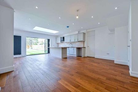 Farm Way, Worcester, KT4 - Photo 2