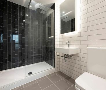 Schooner Road Royal Wharf, E16 - Photo 3