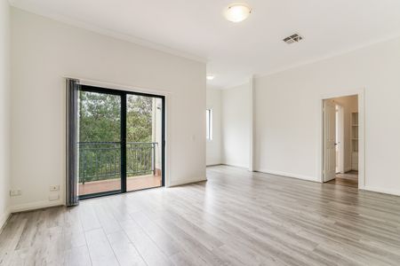 15/103 Bella Vista Drive, Bella Vista NSW 2153 - Townhouse For Rent | Domain - Photo 3