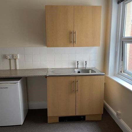 House share to rent - Photo 4