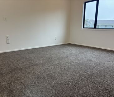 74 Priestley Drive - Photo 2