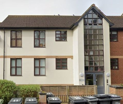 2 bed flat to rent in Woodland Vale Road, The Sycamores Woodland Vale Road, TN37 - Photo 1