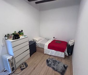 Carrer del Torrent de lOlla, Barcelona, Catalonia - Photo 3