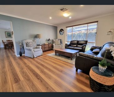 Spacious Family Home - Photo 1