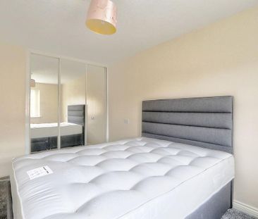 1 bedroom in a house share to rent - Photo 6