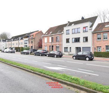 Vernieuwd appartement met 3 slaapkamers - Foto 1