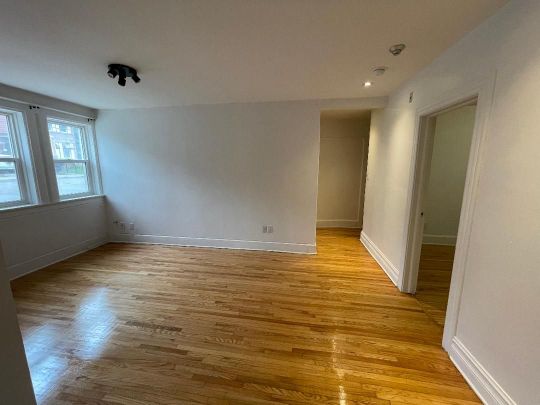 For Lease - 1317 King Street Unit# 1, Toronto, Ontario - Photo 1