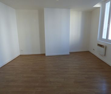 Location appartement 3 pièces, 60.00m², Pont-Saint-Pierre - Photo 2