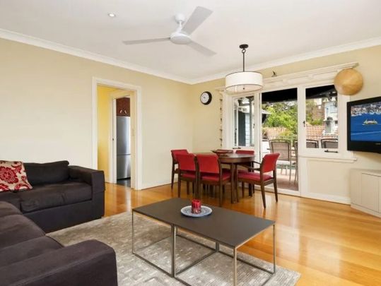 Penthouse Apartment in Prime Location - Photo 1