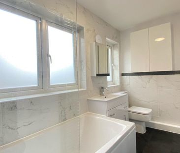 Boyn Hill Avenue - Photo 5