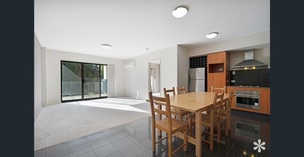 Your Urban Oasis Awaits - Photo 1