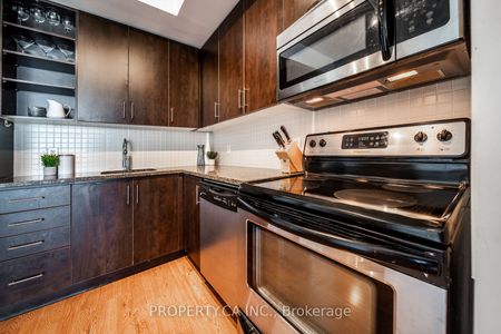 Vu Condos and Lofts , #1408 - Photo 2