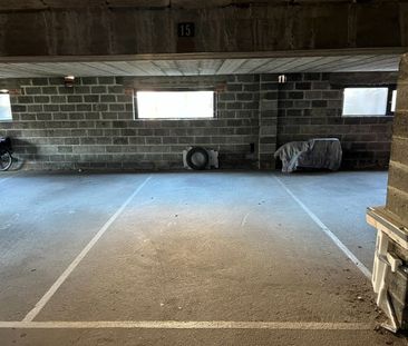 --- NIEUW --- Volledig vernieuwd 1-slaapkamerappartement + autostaa... - Photo 6