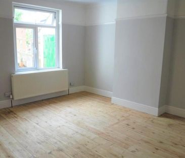 2 bedroom bungalow to rent - Photo 2