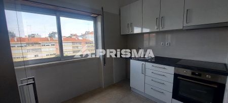 Apartamento T2 em Castelo Branco - Photo 2