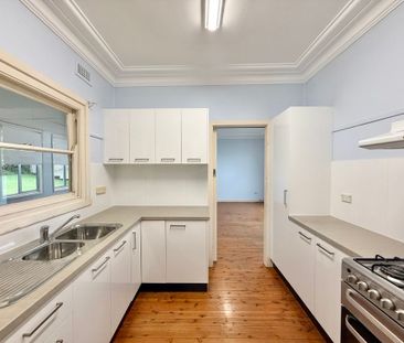 27 Algona Road, Charlestown - Photo 3