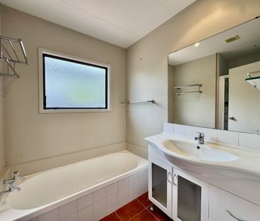 Unit 1, 7 Lyell Court, Clover Park, Auckland - Photo 4