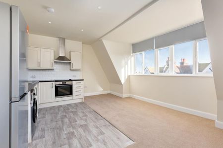 1 bedroom flat to rent - Photo 4