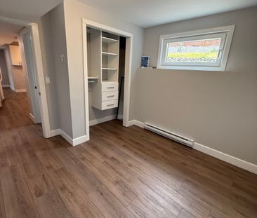 3 bed 2 bath walk out suite in black mountain - Photo 2